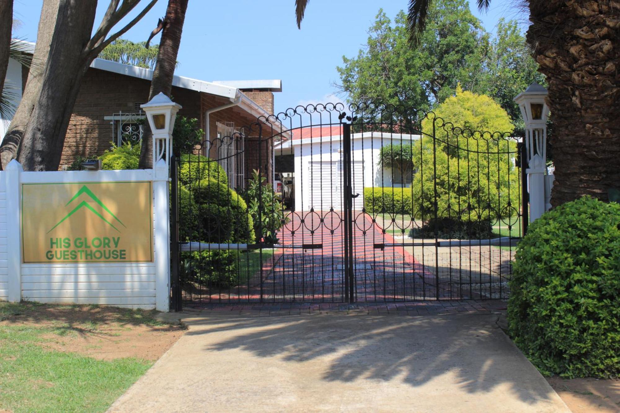 His Glory Guest House Vryheid Extérieur photo