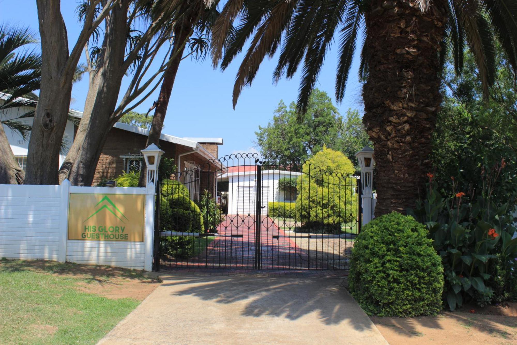 His Glory Guest House Vryheid Extérieur photo